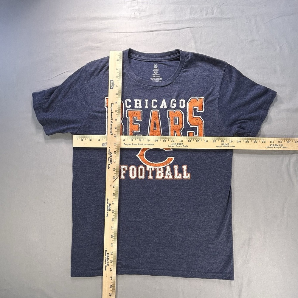 NFL Chicago Bears Short Sleeve Blue Shirt Men's Medium Football Game Day - Picture 5 of 5